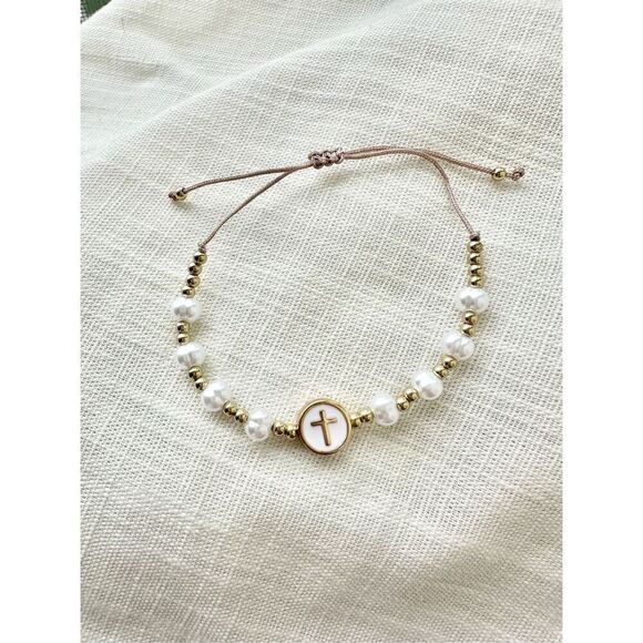 No Brand Jewelry - Cross and faux pearl friendship bracelet